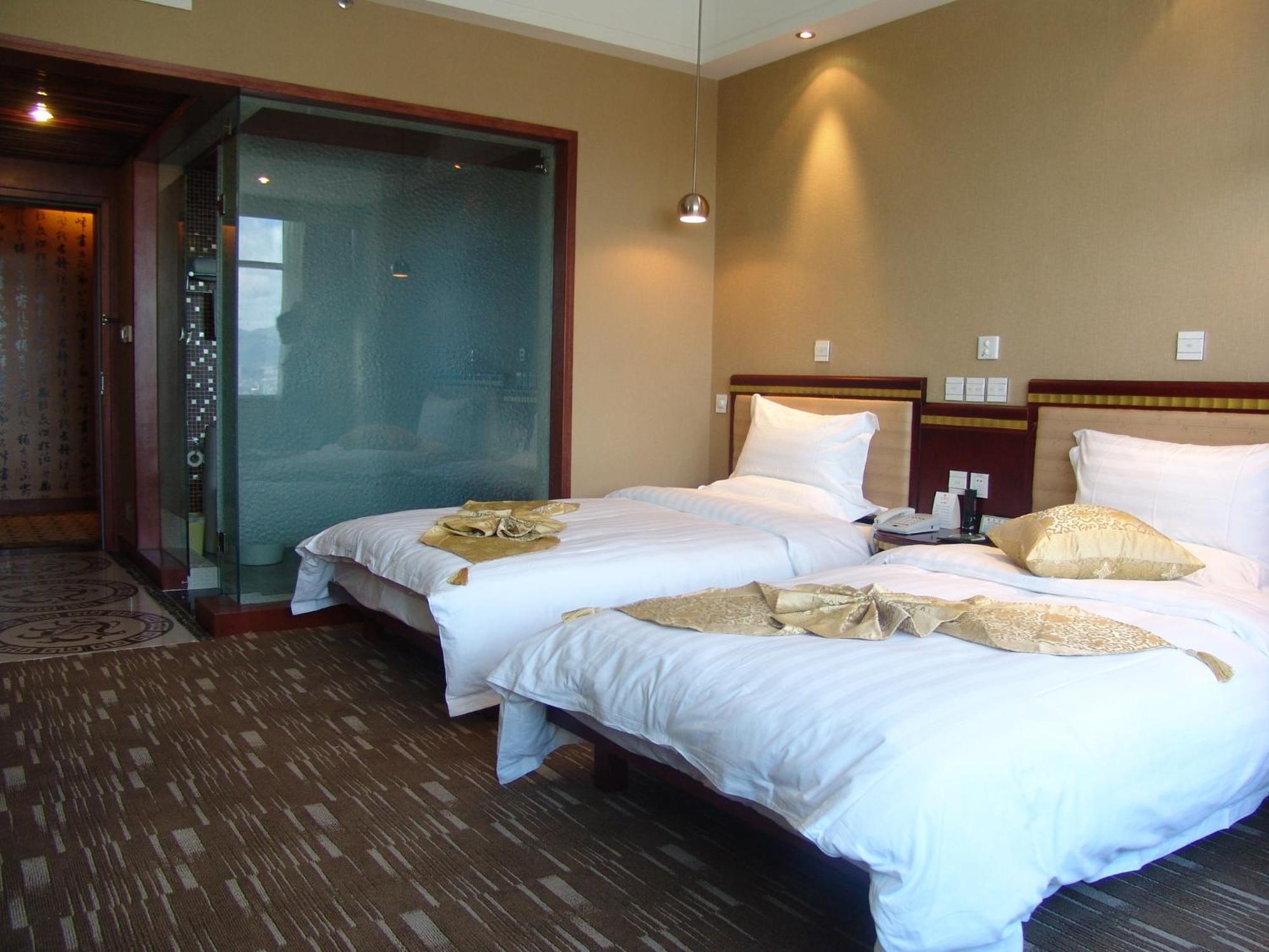 Kunming Golden Spring Hotel Exterior foto