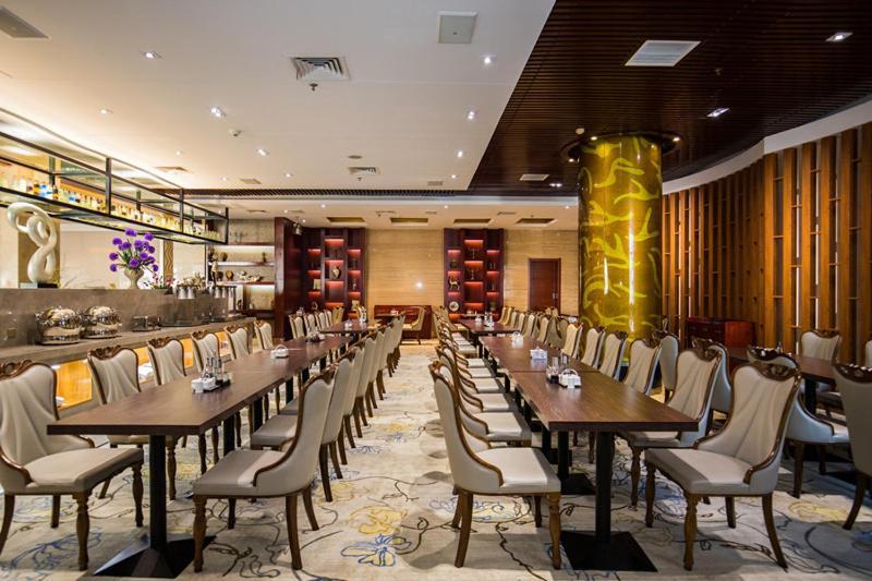 Kunming Golden Spring Hotel Exterior foto